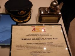 Premio Nacional Siglo XXI.